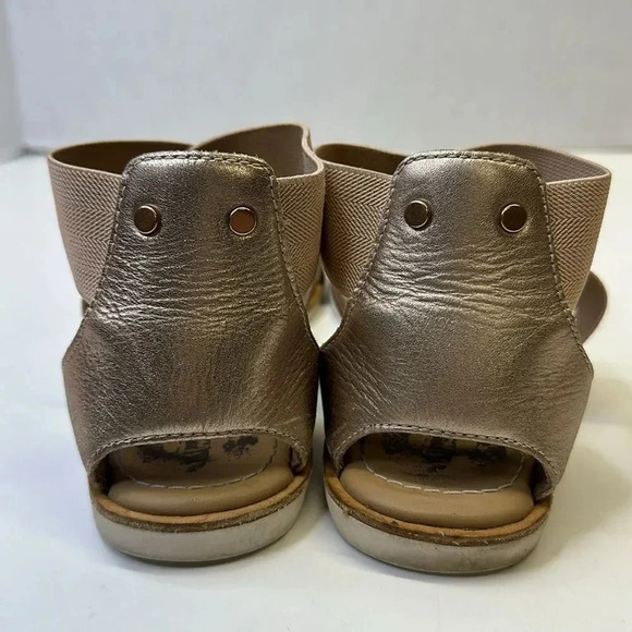Sorel Ella Sandals Flats Leather Shoes Crisscross Strap Gold Brown Size 7.5 - Picture 4 of 8